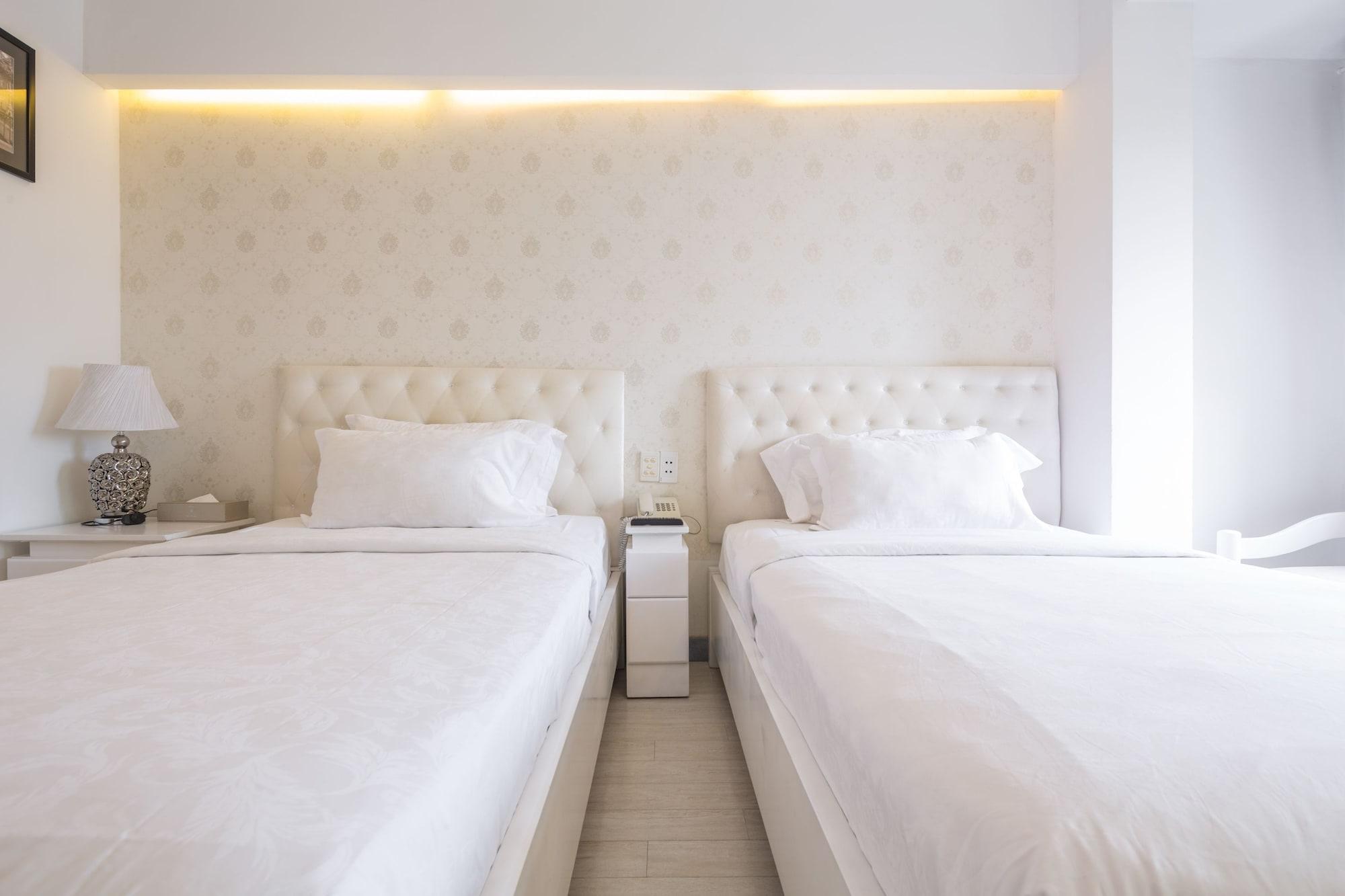 The White Hotel 8A Thai Van Lung Cidade de Ho Chi Minh Exterior foto