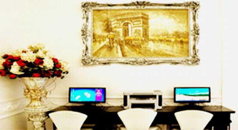 The White Hotel 8A Thai Van Lung Cidade de Ho Chi Minh Exterior foto